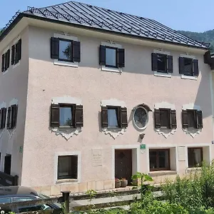 Zechmeister Apartment